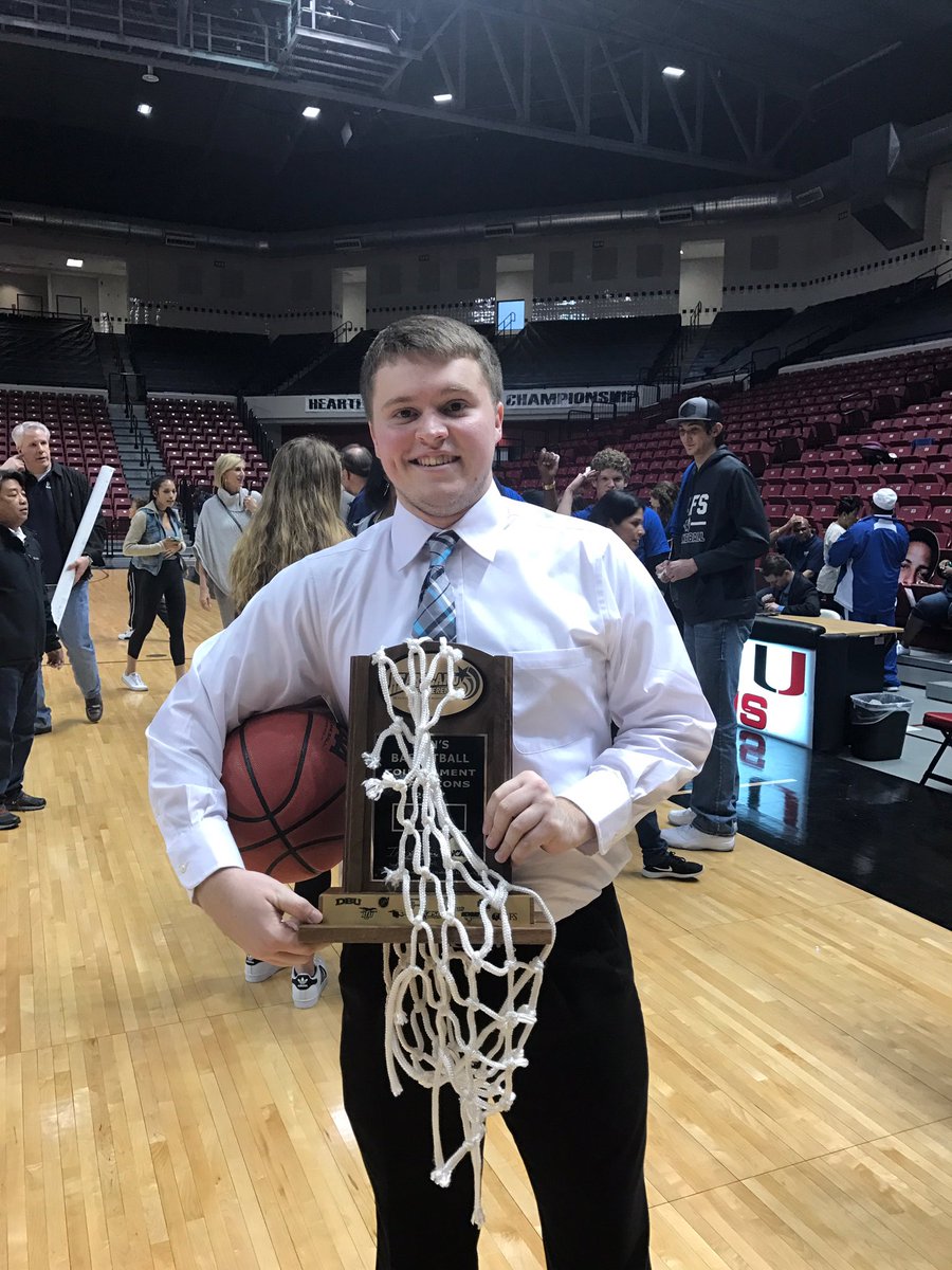 Blakeboyd25's tweet photo. Blessed to be a part of such an awesome thing. Great group of guys and incredible coaching staff. NCAA tourney next #UAFSHoops #Champions https://t.co/joMFnhWSyN