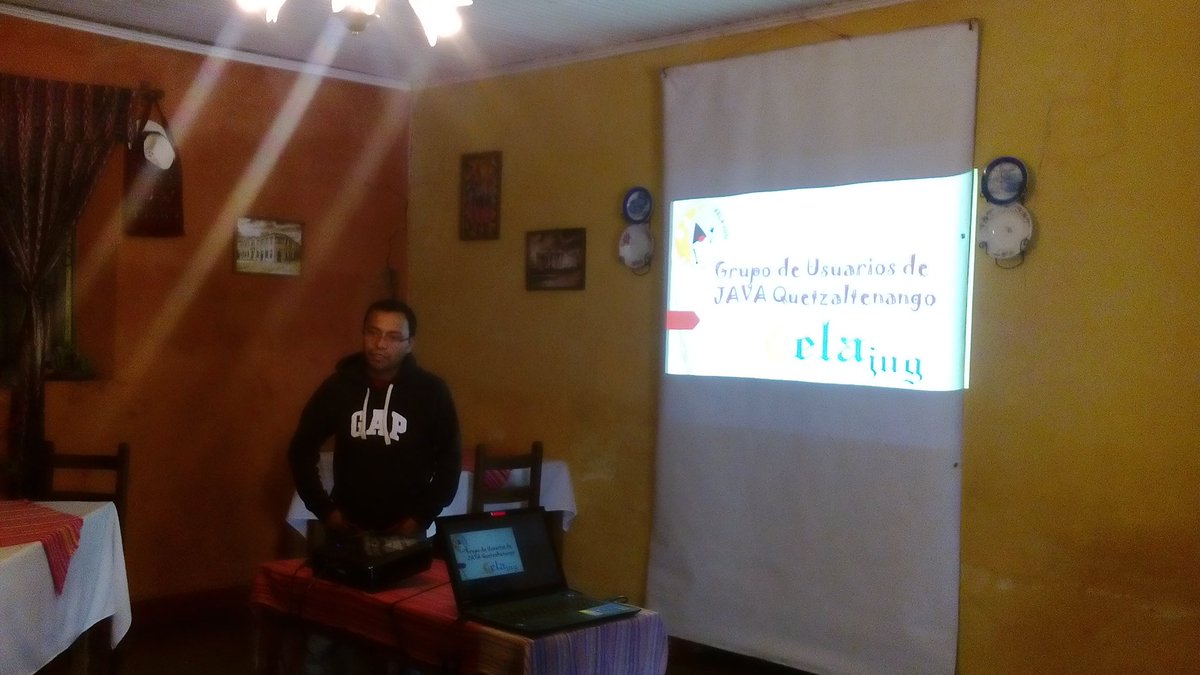 itrjwyss's tweet image. Hoy en la inauguración oficial de #XelaJUG #community #AKnowledgeJourney