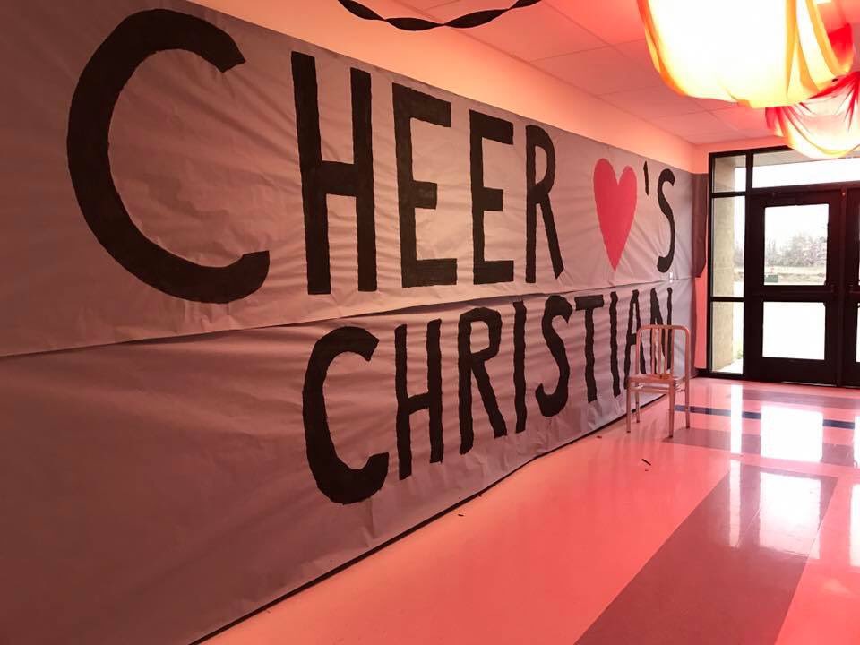 bayleighmiller_'s tweet photo. Decorations weekend π #allinforchristian #SHOUTWeek https://t.co/fffKlahEaB