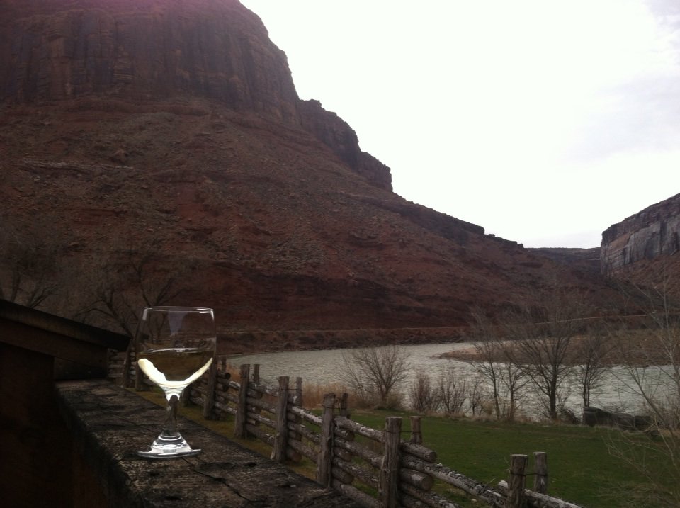 Starting with a glass of Lily Rose White from the local vineyard on site #CastleCreekWinery