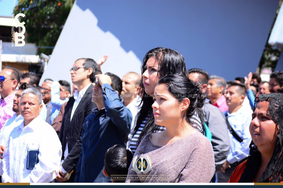 BereaInter's tweet photo. Alrededor del mundo, la Iglesia sigue irradiando alegría y avanza de triunfo en triunfo

LLDM 
#WeAreLight 
#BereaInternacional https://t.co/Kd4sHKzJL4