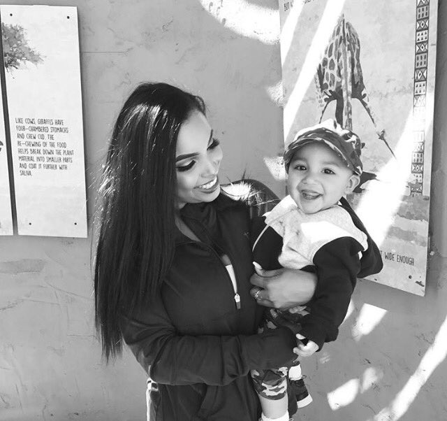 AzulVerde505's tweet photo. Great day at the zoo💋 https://t.co/k54OHF9jdj