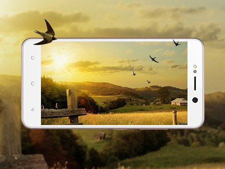 ItelMobile_SA's tweet photo. Viewing photos and messages on the 5.5” HD IPS display with slim side bezels are much more pleasing to the eye. https://t.co/s4ygiuyHgA
