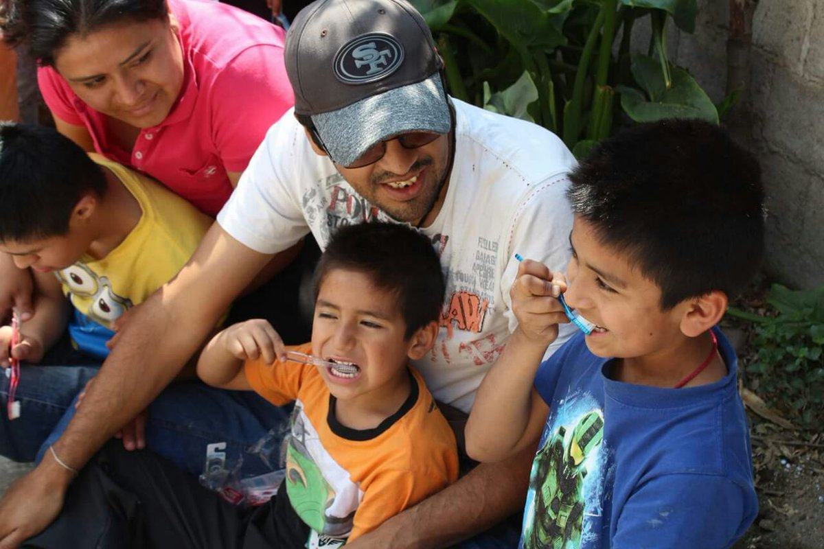 PueblaJci's tweet photo. Con el objetivo de crear una cultura de higiene bucal, arrancamos nuestra campaña #CUIDANDOSONRISAS con pequeños de Santa Maria Xonacatepec https://t.co/QUd5hSKSPO