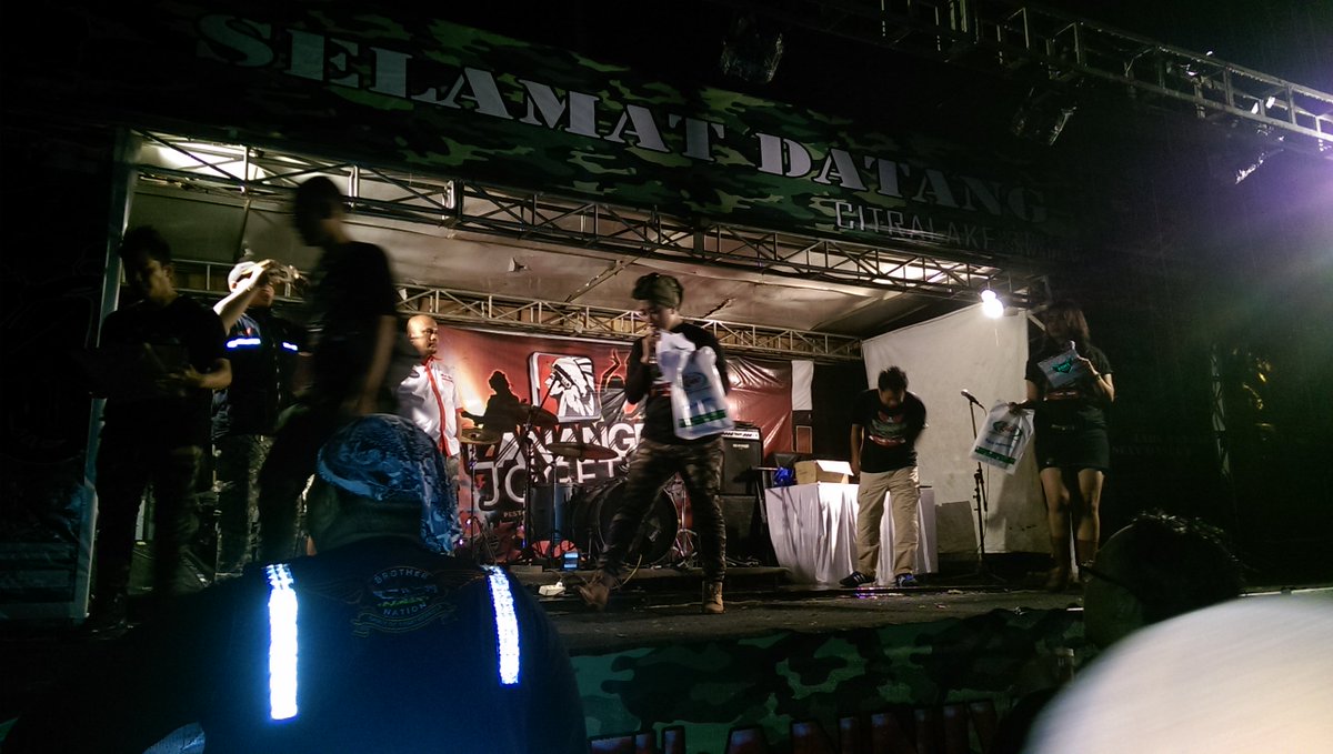 Rider berpartisi pada acara Ulang Tahun Kesatu Club Motor N-MAX Indonesia di Sawangan Depok [5/3/17]
GAS POOOLLL...
<a href="/Indonesianmax/">Indonesia Nmax Community</a>