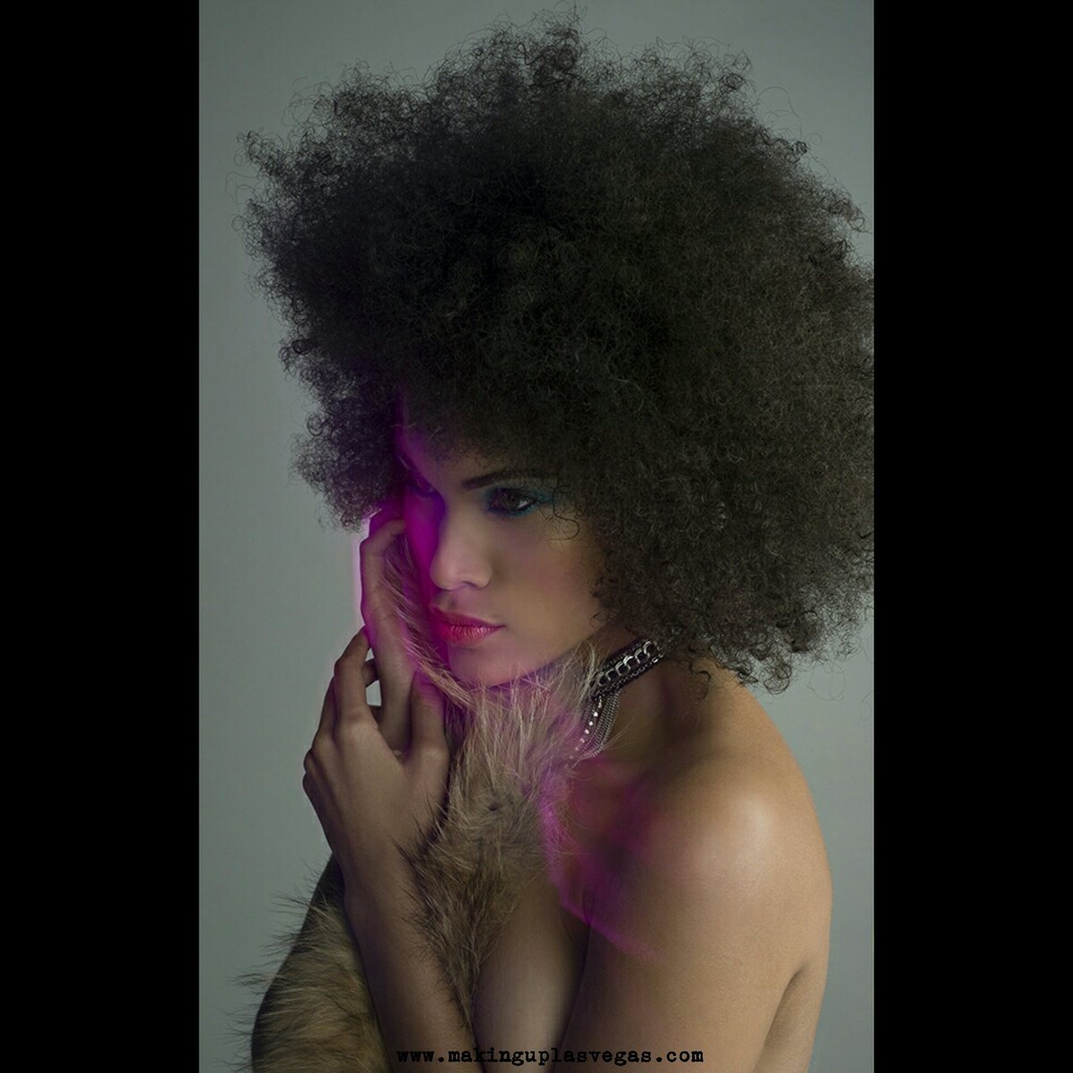 MakingUpLV's tweet photo. #makinguplasvegas #dejahvu #zachreininger https://t.co/Vr8y9FVdI6