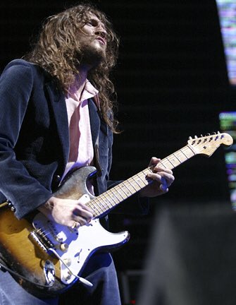 Happy birthday to an absolute legend, and my inspiration to play music, John Frusciante 