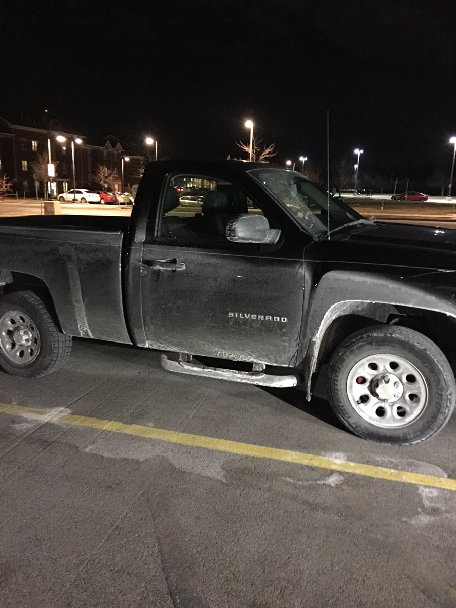 78Sundquist's tweet photo. @DeltaSonicWash my truck use to be Black #help #SaltBites https://t.co/b7WbBpU0De