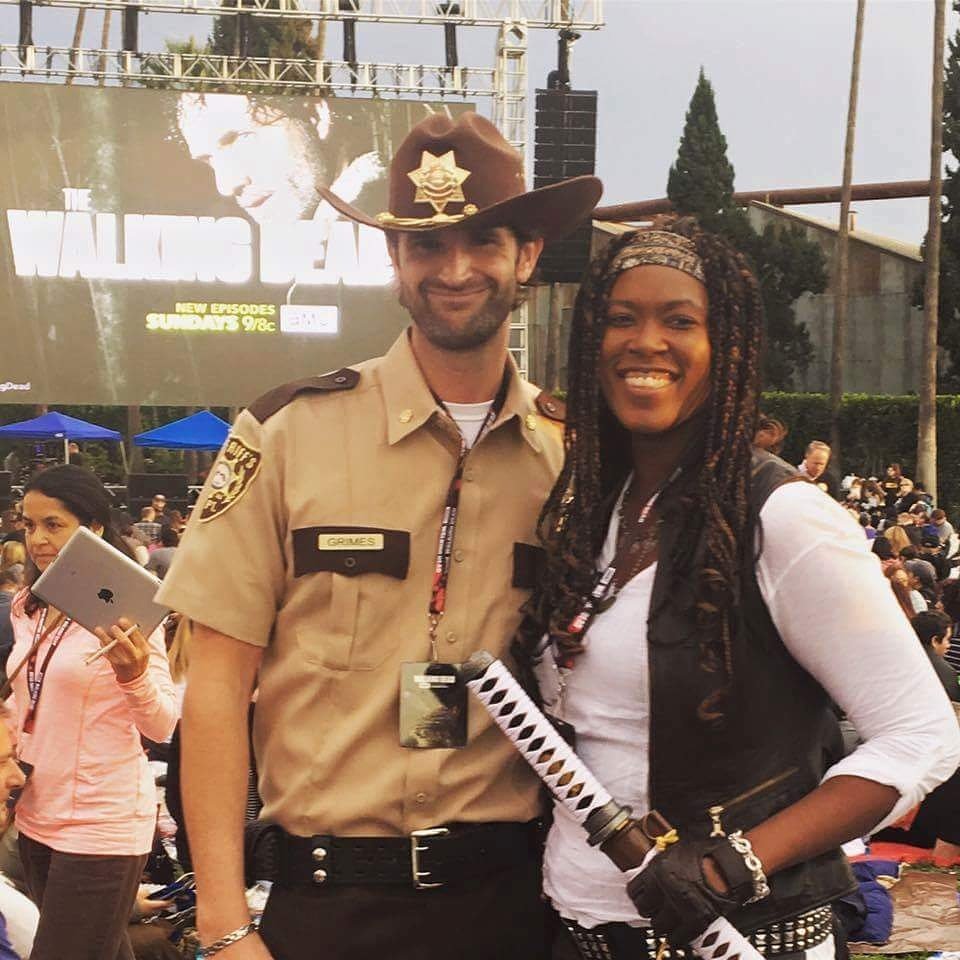 simplyskyy's tweet photo. Congrats to the real life #Richonne @JillRobiFangirl and Brandenn who just won #TWDUltimateFan contest. So happy for them #TWD @DemDeadz https://t.co/fEdxStoDkr