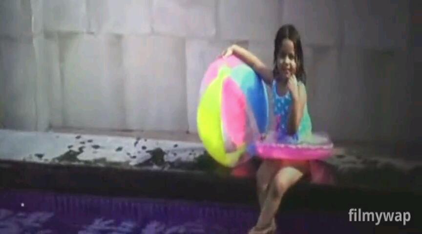 gg3540's tweet photo. @ishaamitsharma  #babyAvisha scene movies commando2 #commando2 #childartist #talentedchildren  #lovemyfamily https://t.co/NTaIIuoHtc