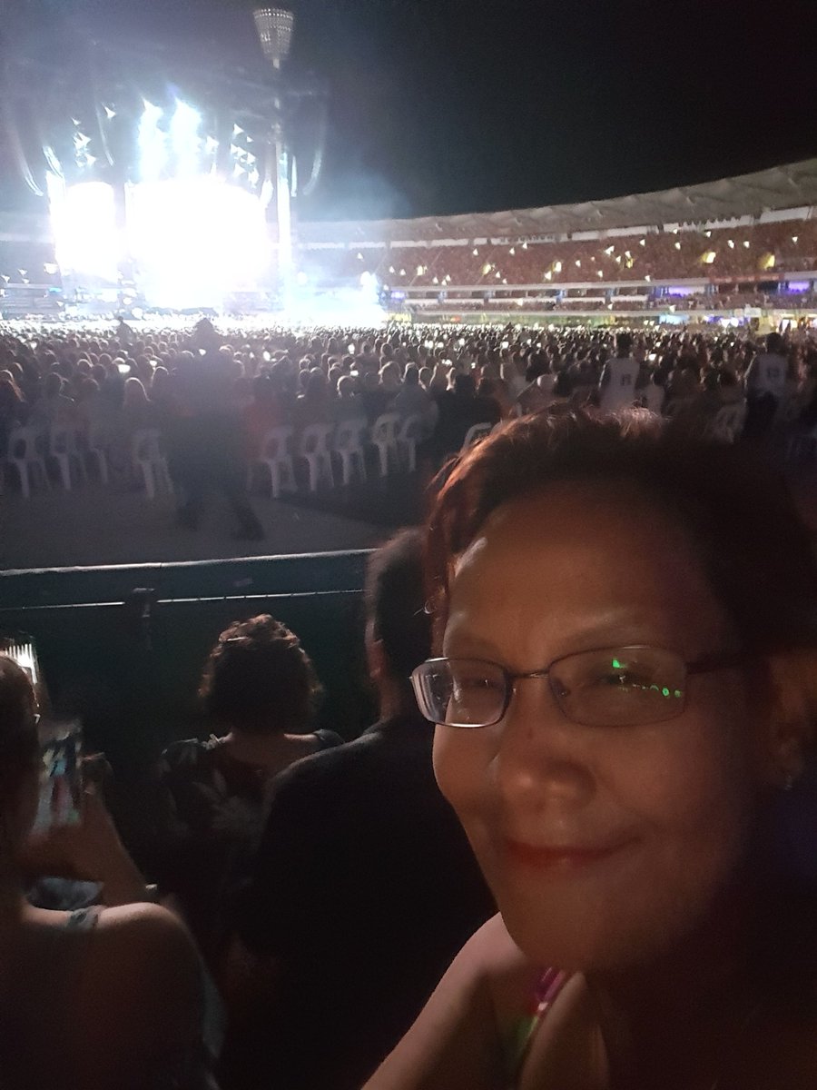 SpecialBoyPier's tweet photo. 1st time ever I attended a full pack Concert where 65,000 people watch ADELE!!!
#adelebrisbane https://t.co/XXBRf5xDab