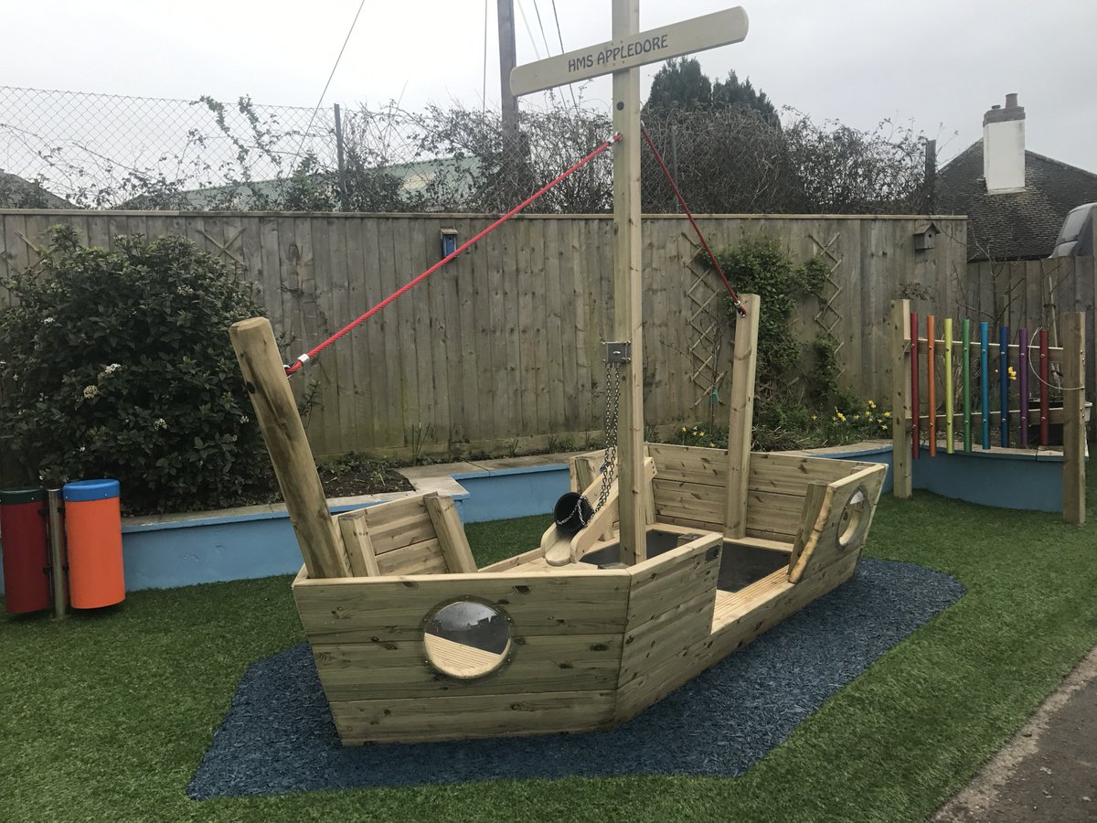 OutdoorPlayUK's tweet photo. Transformation at Appledore Primary Foundation Unit
Using a boat theme we created a double sand pit and look out tower and much more... https://t.co/metwES3VFm