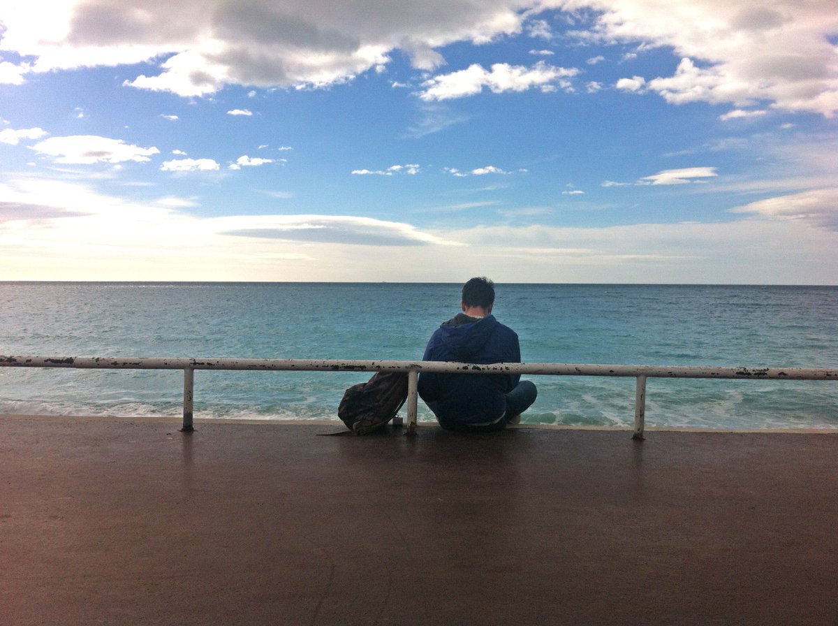 14theProm's tweet photo. The #prom is your oyster, as far as the eye can see #14theprom #IloveNice #nice2017 #Nice_Tourisme #CotedAzurNow #VilledeNice #NissaLaBella https://t.co/NobPWFzJ8k