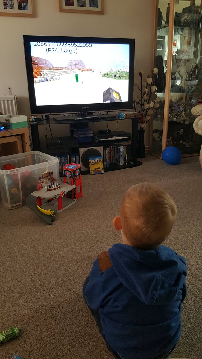 Rainebaby306's tweet photo. My 3yr old watching a bit of @Sovereign1One He is poorly today so no nursery #minecraftwin #sovfamily https://t.co/CTWKKmG688