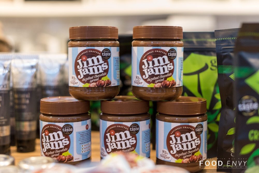 TheFoodSauceUK's tweet photo. #GIVEAWAY: RT &amp; follow @JimJams_Spreads and @TheFoodSauceUK to #WIN super spreads for YOUR breakfast! Ends 1pm THIS FRIDAY! Good luck all 🤞! https://t.co/ayguBjnNGB