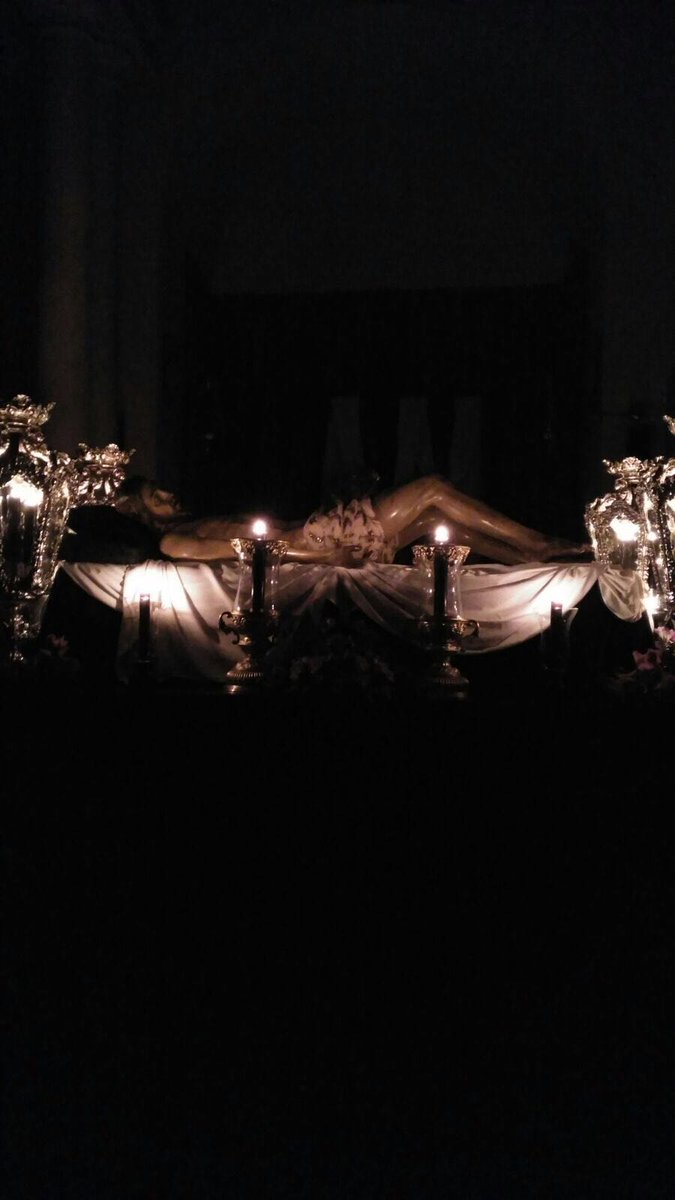 Así espera ya el Señor Yacente el Via Crucis Oficial de la Semana Santa de Huelva 2017.