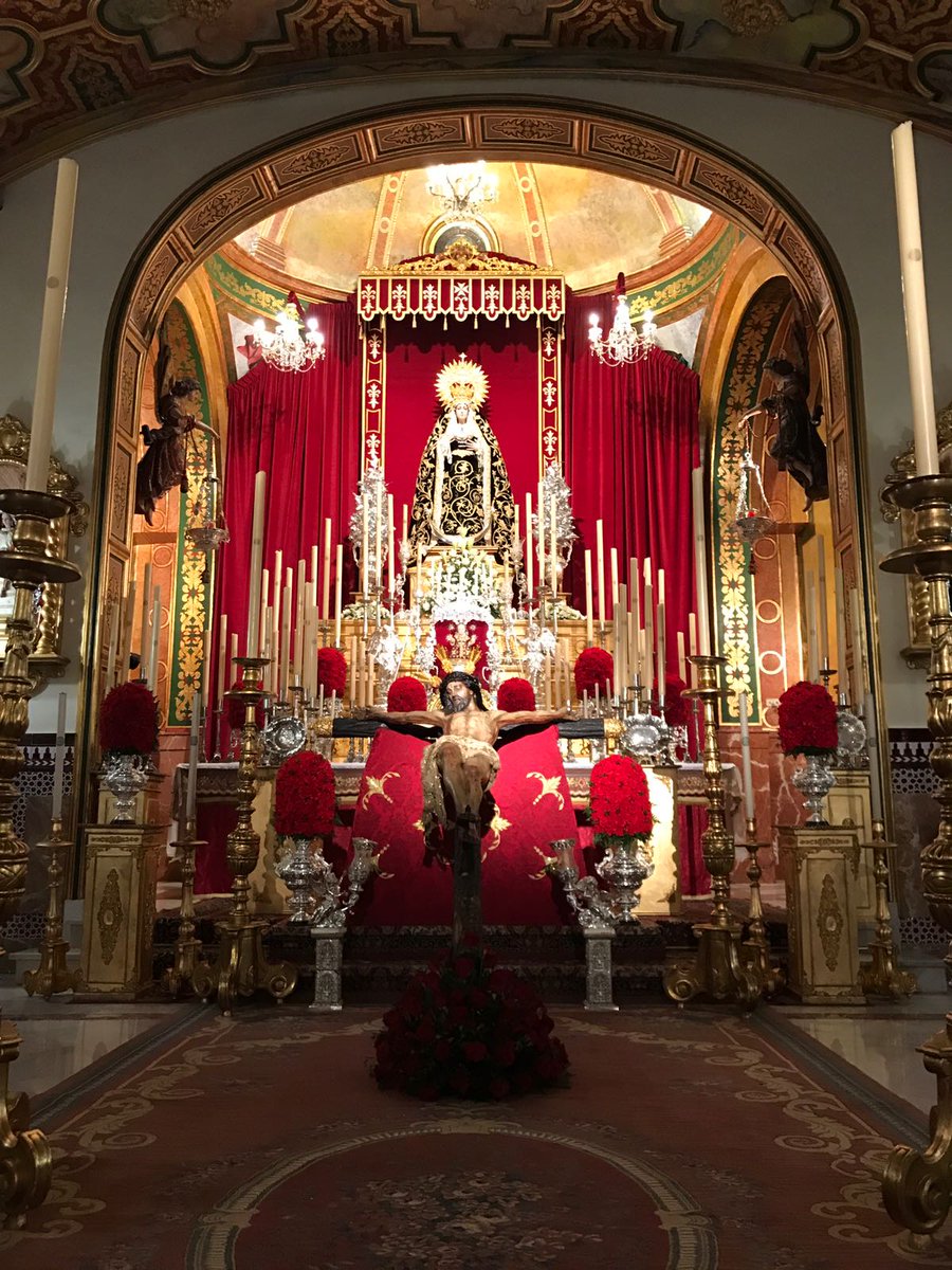 VeraCruzAlbaida's tweet photo. Tras el rezo del Santo Rosario y el canto del "Christus Factus est", comenzará el Devoto Besapiés al Stmo. Cristo de la Vera+Cruz. https://t.co/6fReYVZMvw