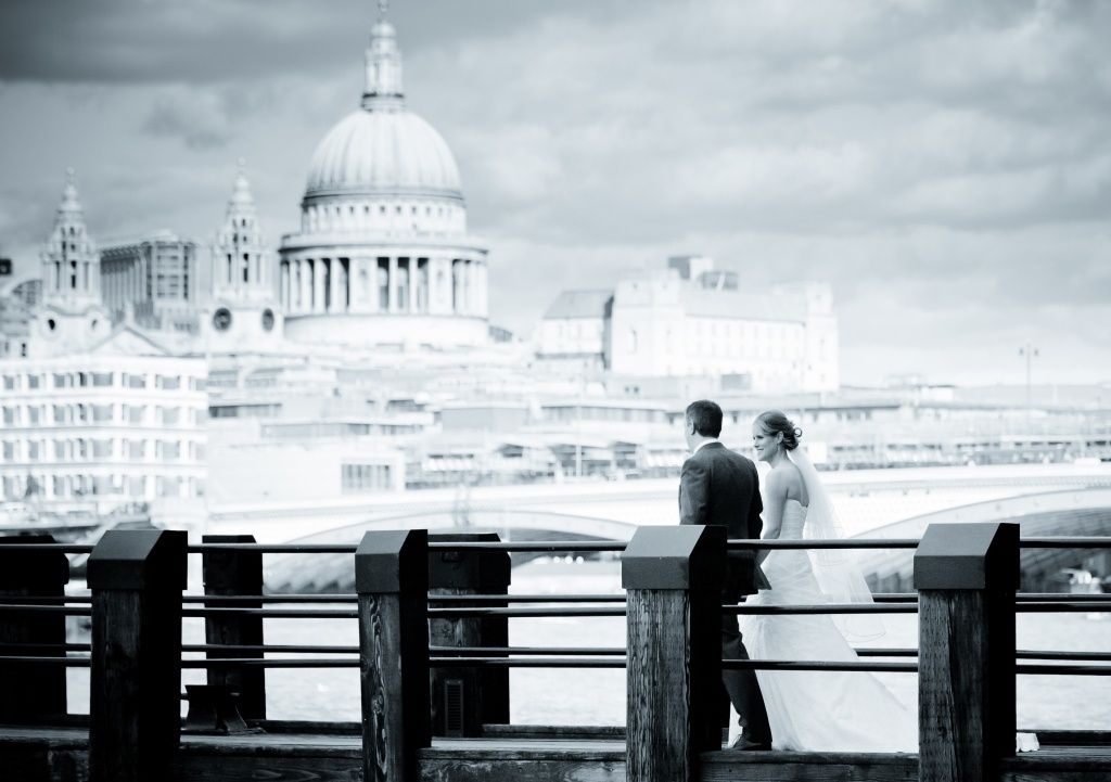 Join us for our next #Wedding Preview Tues 7th - Experience our stunning views across London #engaged #weddingvenue buff.ly/2mLH8IT