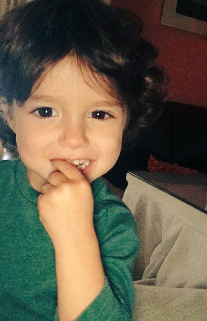 Paty_83DH's tweet photo. Ainsss esa sonrisita que me tiene enamoraita!!! #tQEnzo ❤ #TuTitaTeComeEnterito 😘 #2añosy8meses 👦 https://t.co/24lKTQO1Cf