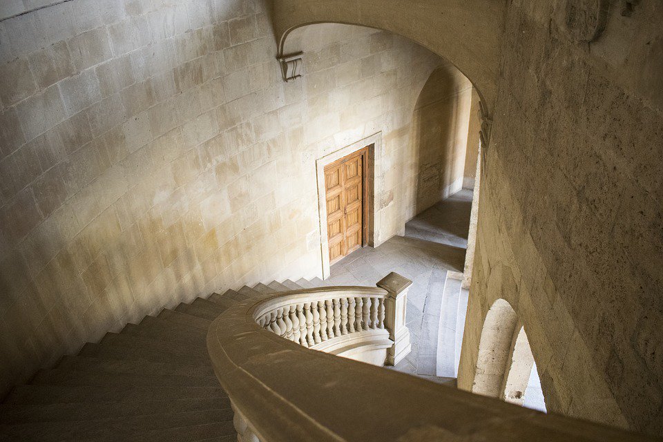 Escalinata #PalacioCarlosV #Alhambra #Granada #Andalucia #Espana #Spain 
#LaMágicaGranada