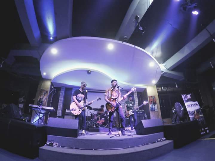 #pasukanpenjagapohon  On stage #warungdeebong #rockshow #rockshowgigs