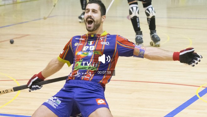 som_dhoquei's tweet photo. [ÀUDIO] L'estic girat del @totgira d'ahir; "@EnricTorner: "Sortir a la pista amb por és una derrota"": https://t.co/fKZ83143Zi #OKeuro https://t.co/GKaZnSY0Kc