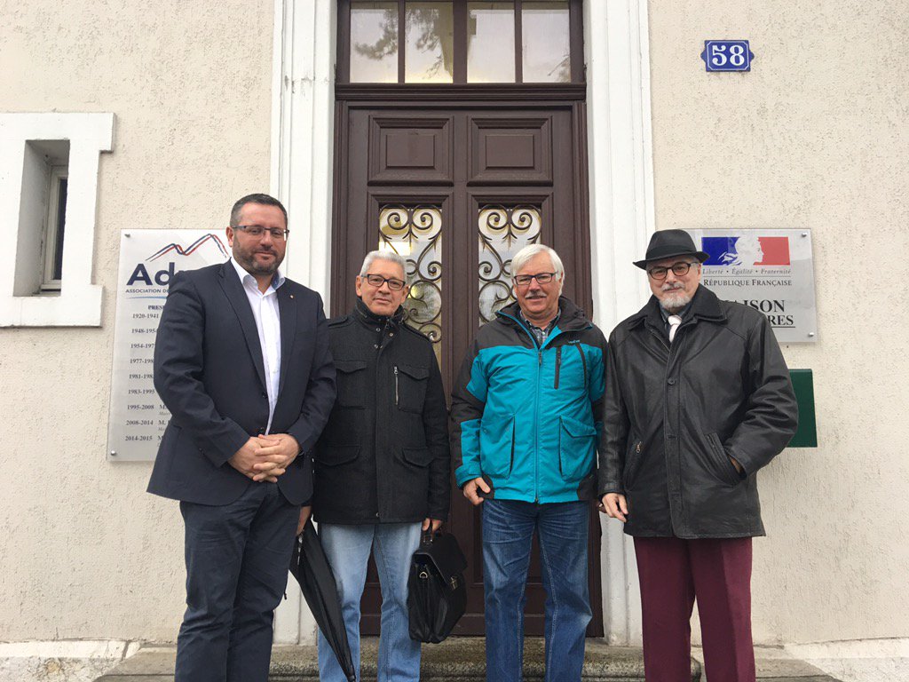 nicolasrubin's tweet photo. Rencontre avec #adateep74 à @AssodesMaires74 pour évoquer la sécurité des transports scolaires. #securiteroutiere https://t.co/MHrPmv7Uwt