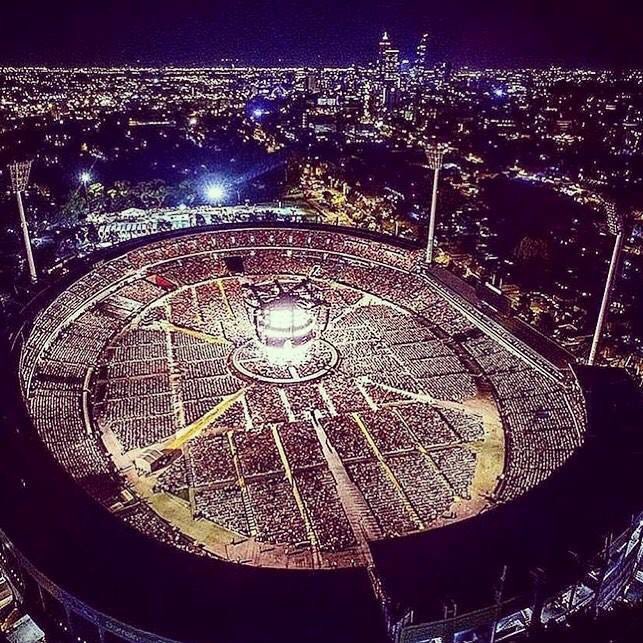 RDABrisbane's tweet photo. Adele concert from the air (repost from #thefoodtrucktravel) #adele #concert #livemusic #thegabba #gabbabrisbane #adelebrisbane https://t.co/wCGS0UhcGr