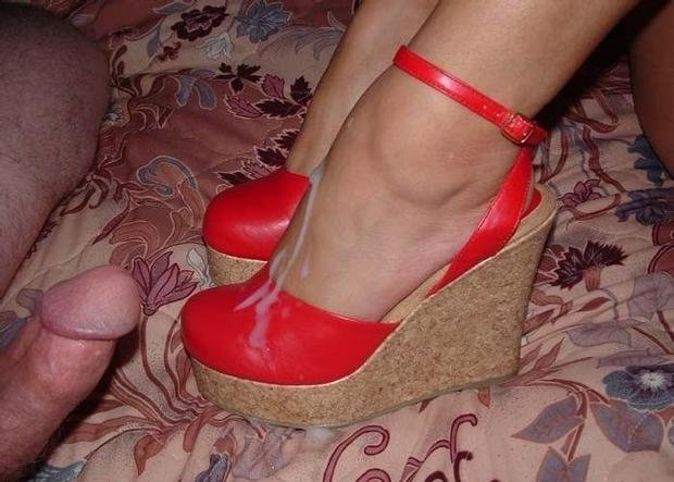heeljob_king's tweet photo. #highheels #pantyhose #shoes #pumps #stiletto #cumheels #cumonheels #cuminheels #cumshoes #cumonshoes #cuminshoes #cumpumps #cuminpumps https://t.co/mEyo9J9zz5