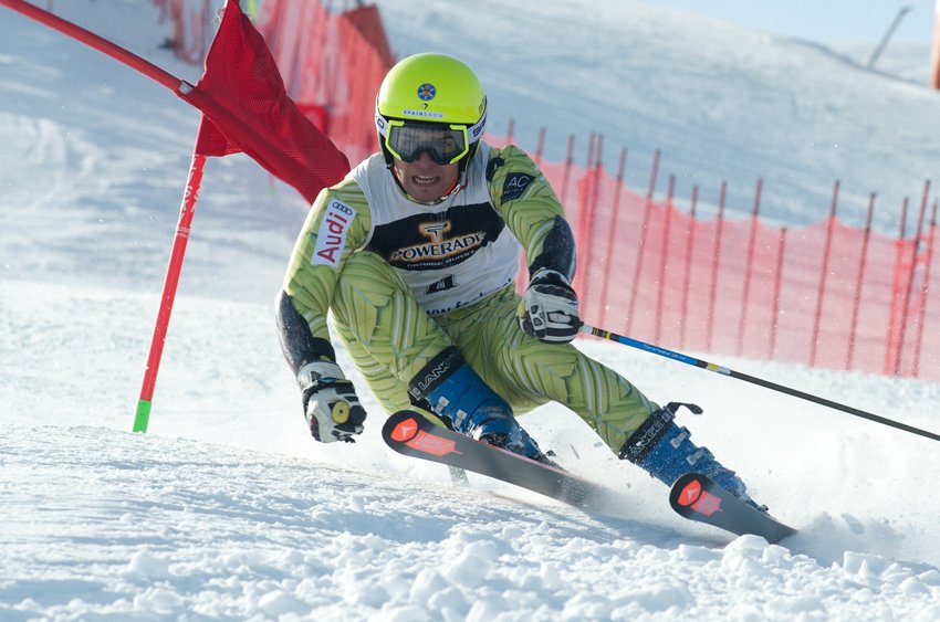 rfedinv's tweet photo. 5 esquiadores españoles participarán en el Cto del Mundo #Junior de #esquíalpino @JWSC2017 #Are2017 🇸🇪 https://t.co/yEQ1AiXNR7 #spainsnow https://t.co/treluc4ilK