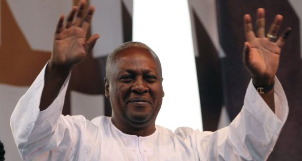 Citi973's tweet photo. Let’s make the next 60 years better – @JDMahama | More here: https://t.co/GzH14OTXuf #CitiCBS https://t.co/bDcwRRM3lj