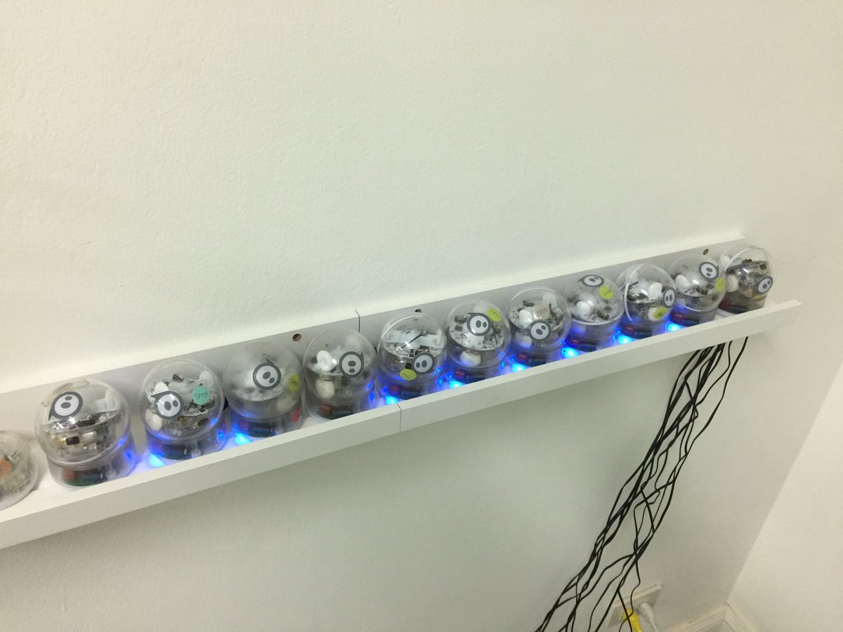 SPARKtheKids's tweet photo. A troop of @Sphero is getting ready for class tomorrow. https://t.co/qJYYOWT8s1