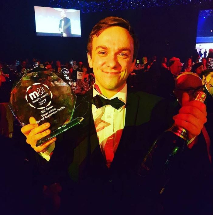 QEIICentre's tweet photo. Silver winners of the Best UK Conference Centre award at #mitawards2017 Thank you so much to everyone who voted for us! https://t.co/artufRfZWh