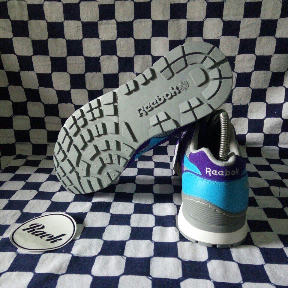 RackStore_'s tweet image. #RackStoreMaret #CuciGudang #ModalRabi sepatu larang rego arang arang nyoh! Reebok GL6000 size 41 retail 1.199.000 tak diskon jadi 299.000 !