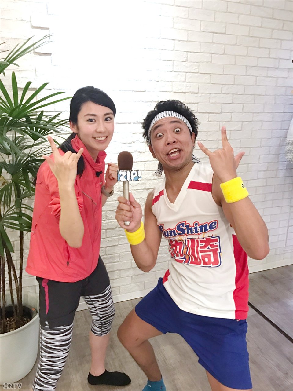 Zip 日テレ あさ7時10分過ぎ 今 スポーツジムは音楽ガンガン照明ビカビカの ハイテンション で運動するのがトレンド そんな ハイテンションジム が増えている中 一体そこにはどんな人が通っているのか 潜入調査です 明日のzip ハテナビ Ziptv