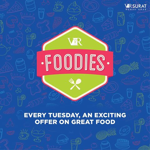 VRSurat's tweet photo. We are all foodie at heart. So what are you waiting for?
Come to #VRSurat & feed your soul with an array of delicacies in the house. #VRFood https://t.co/pW0gn2fnjZ