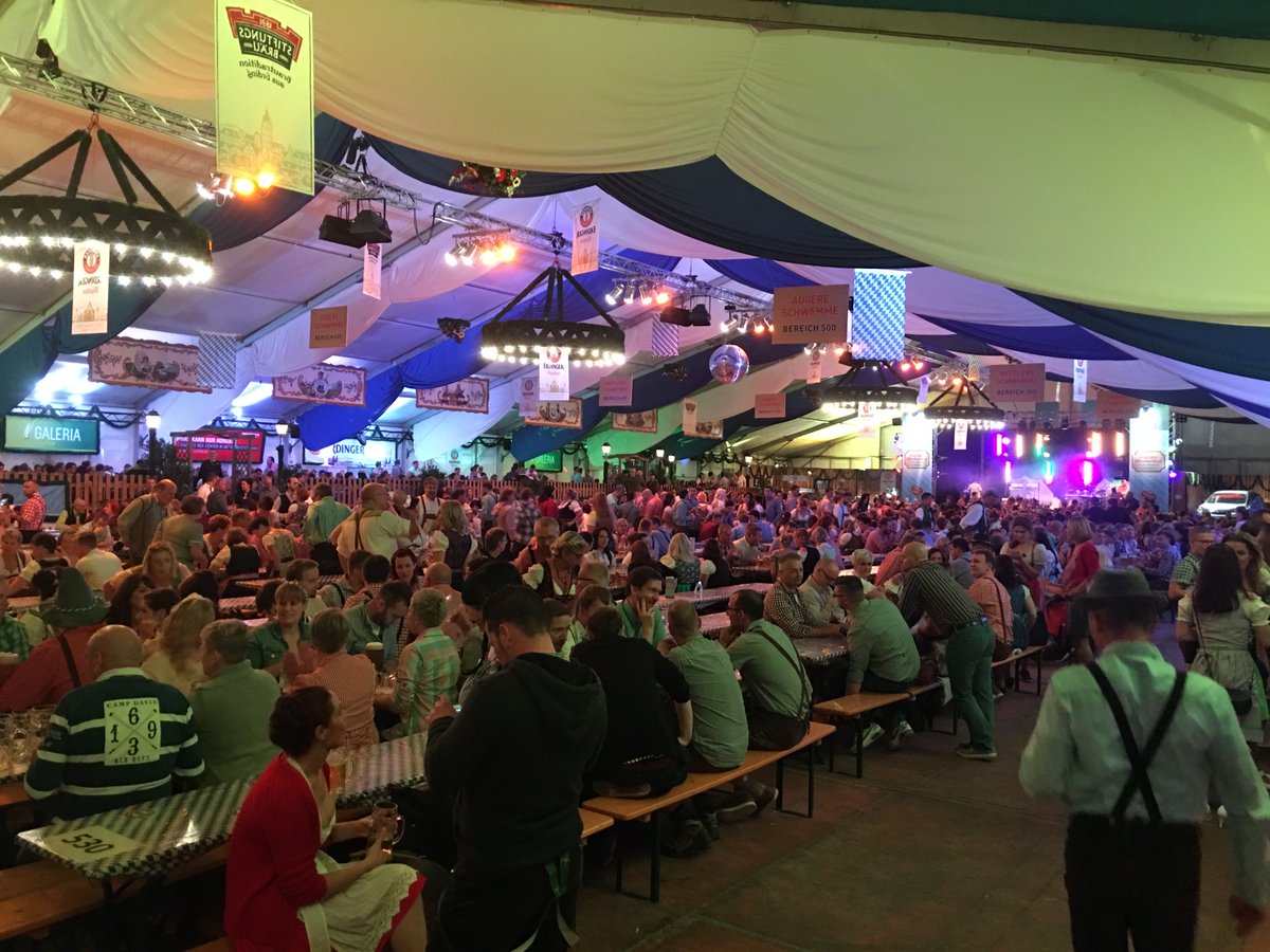 Identifizieren Minimal schlagen oktoberfest 2017 zelte Turbine einsam Feuchtgebiet