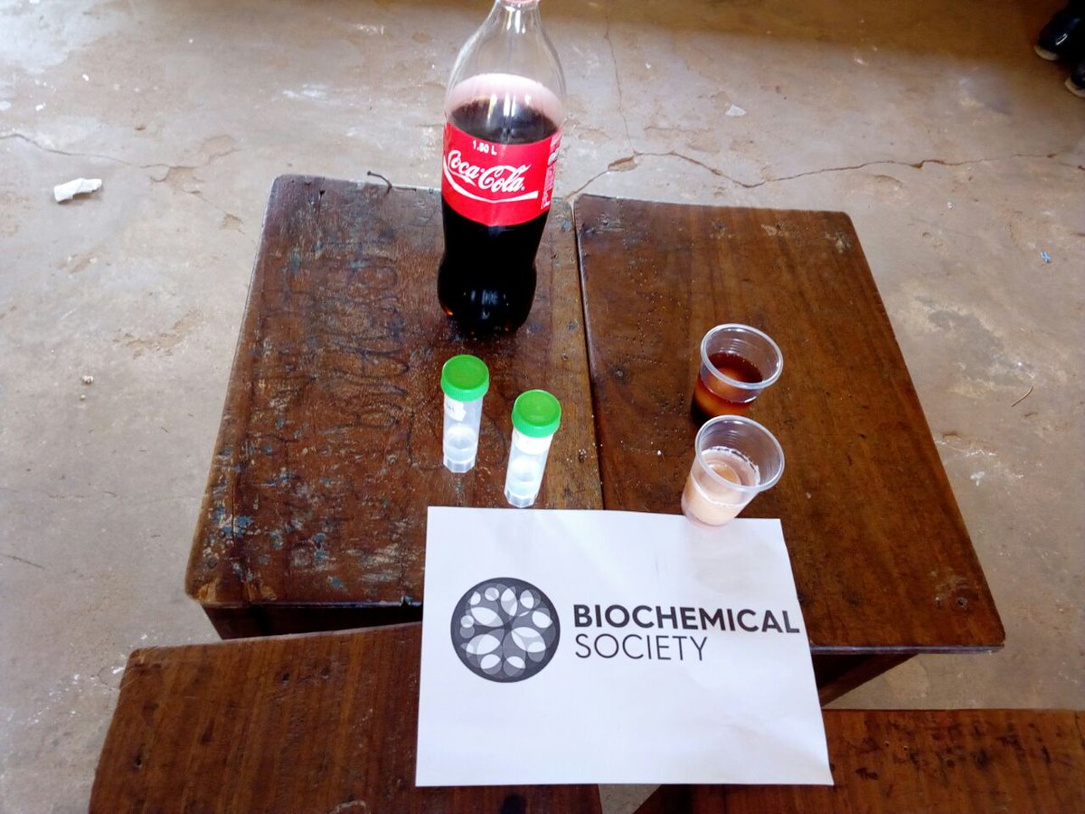 MobileLabGhana's tweet photo. Last Friday, we were hosted by Ayeduase R/C JHS for Day 4 of the Science Roadshow. It was another exciting experience @BiochemSoc https://t.co/7jeMcOjK2m