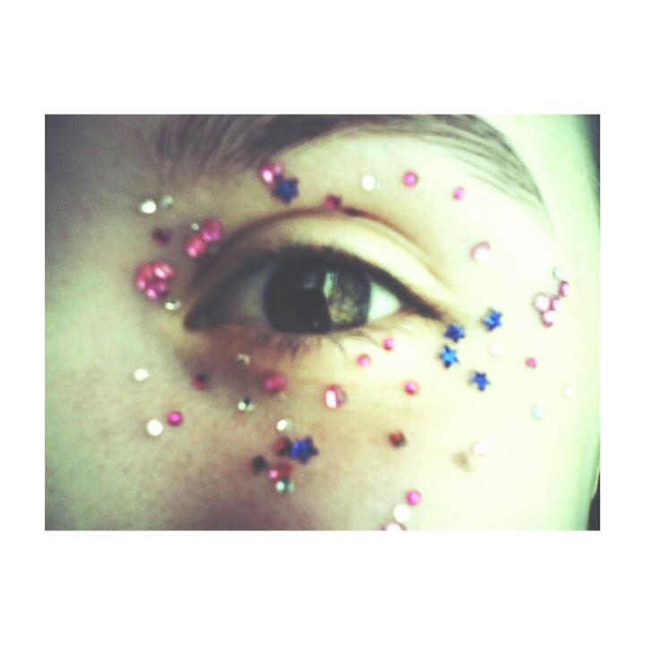 miss_ronya's tweet photo. — Каждый, кого ты встречаешь, ведет борьбу, о которой ты ничего не знаешь. Будь добрым. Всегда. https://t.co/PIkYE7ySYE