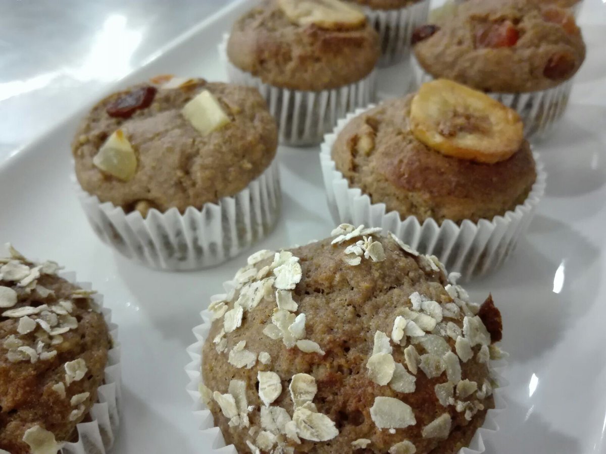 _fitsweet_'s tweet photo. ¿ Un dulce sano, nutritivo, artesano, con ingredientes naturales y delicioso ? ¡ #FitSweet lo hace posible ! https://t.co/lNlhE9oU7n