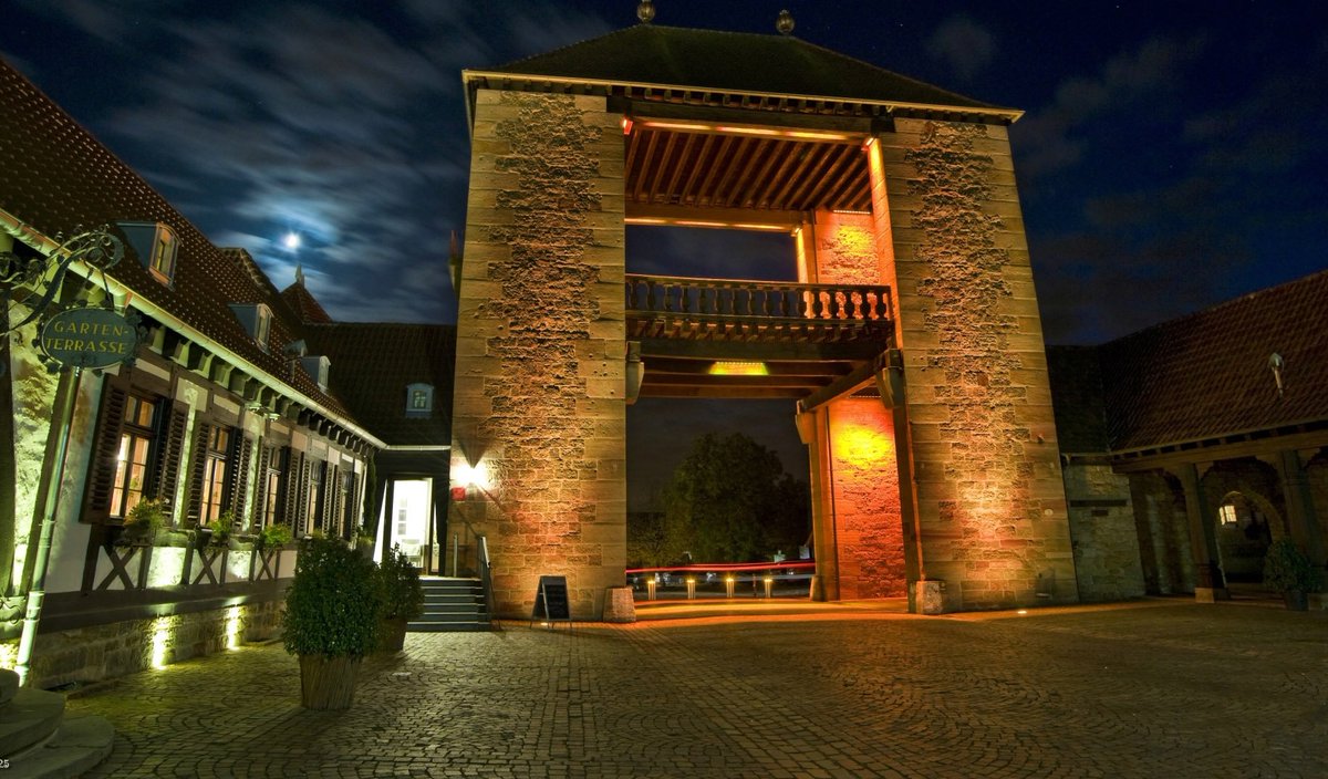 Feiern mitten in den malerischen Weinbergen - Deutsches Weintor #eventlocation #partylocation #hochzeitslocation goo.gl/SxSJE7