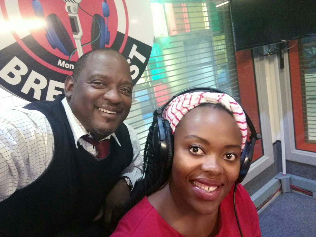 askgeraldcfp's tweet photo. @VumaFM ON AIR!! KZNs top Business and Personal Finance Show with Mr.G and Pat from 6pm - 7pm: Mon-Thursday.It's All About the Money #IAATM https://t.co/uvzbZnmDDg