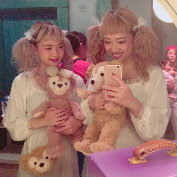 _mm882's tweet photo. なんかもうなにも考えたくない。もうわからん。とりあえず明日が楽しみ過ぎて、らららーん！さ、準備するで！遠足の前の日は寝られへんタイプ！ https://t.co/ofirb5FZrl
