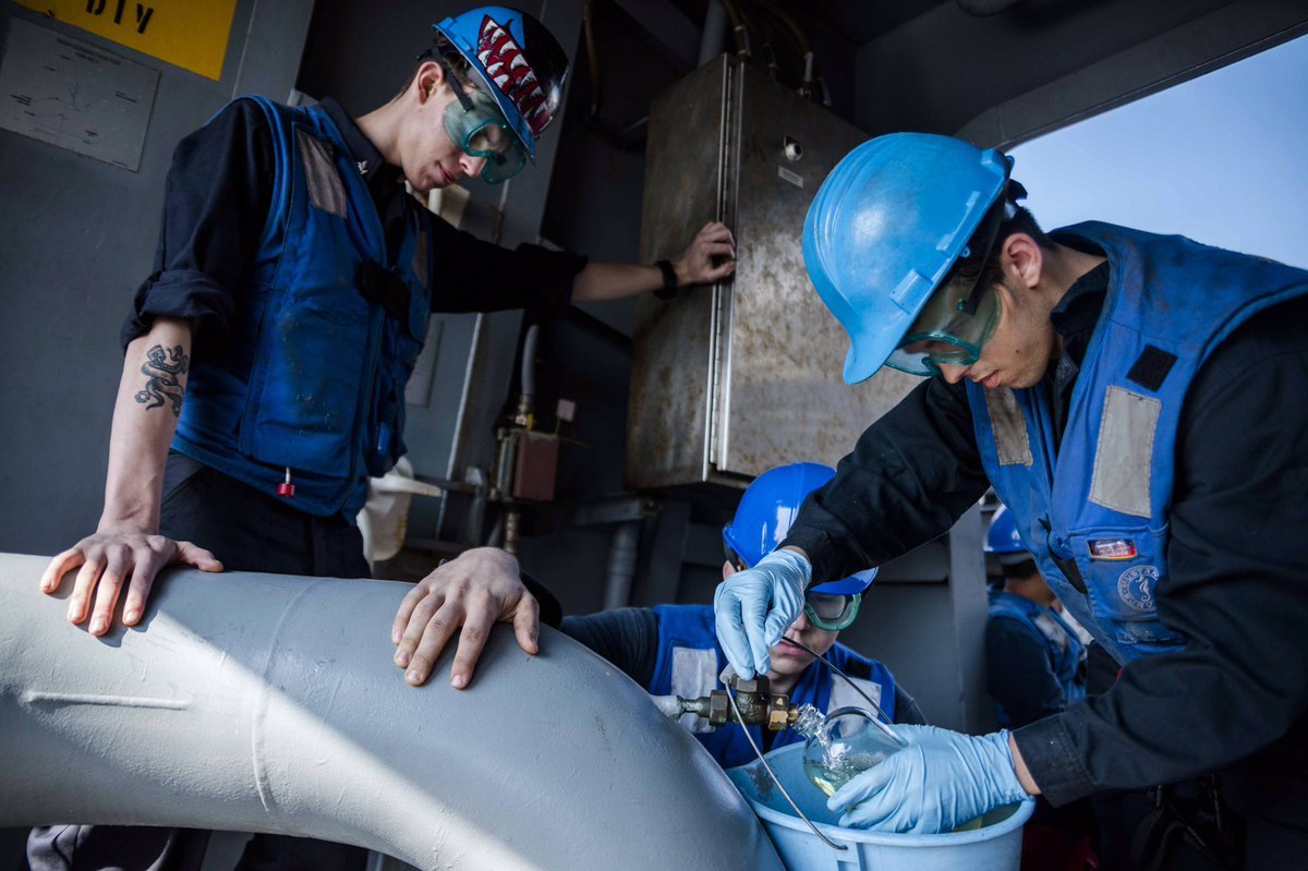 MT @Amphib7FLT: Thanks #USNSTippecanoe for the refill! #USSGreenBay continues to steam forward, ready.