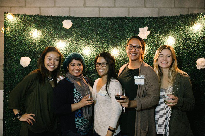 Meet @districtblissdc! One part bridal show, one part happy hour, and all parts laid back. blog.heartful.ly/2017/03/06/dis…