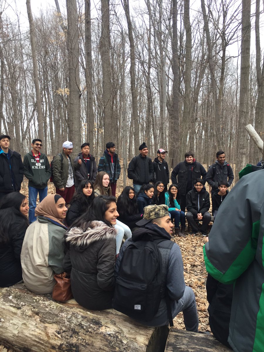 North Park Leadership Students giving back to the community <a href="/PDSBBritanniaSH/">BritanniaSchoolhouse</a> <a href="/PeelSchools/">Peel District School Board</a> <a href="/northparkssca/">North Park Secondary</a> <a href="/actionbonnie/">Bonnie Anderson</a> #sugarbush