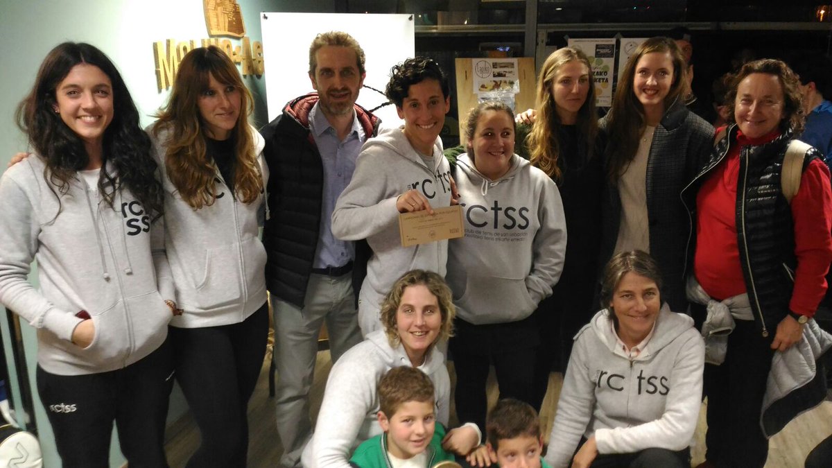 RCTSS's tweet photo. ¡Hoy va por vosotros! Por nuestros CAMPEONES DE GIPUZKOA POR EQUIPOS. Zorionak!! #padel #rctss #campeones #zorionak https://t.co/9r2ji2eU40