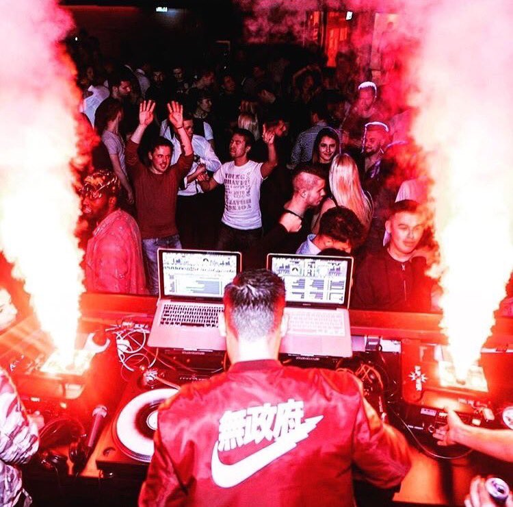 offofthegridco's tweet image. Stay In Style With Our New Bomber Jackets On Sale 💯

Free Shipping Worldwide 🌐

Shop Link ~&amp;gt; offofthegridco.com/collections/me…