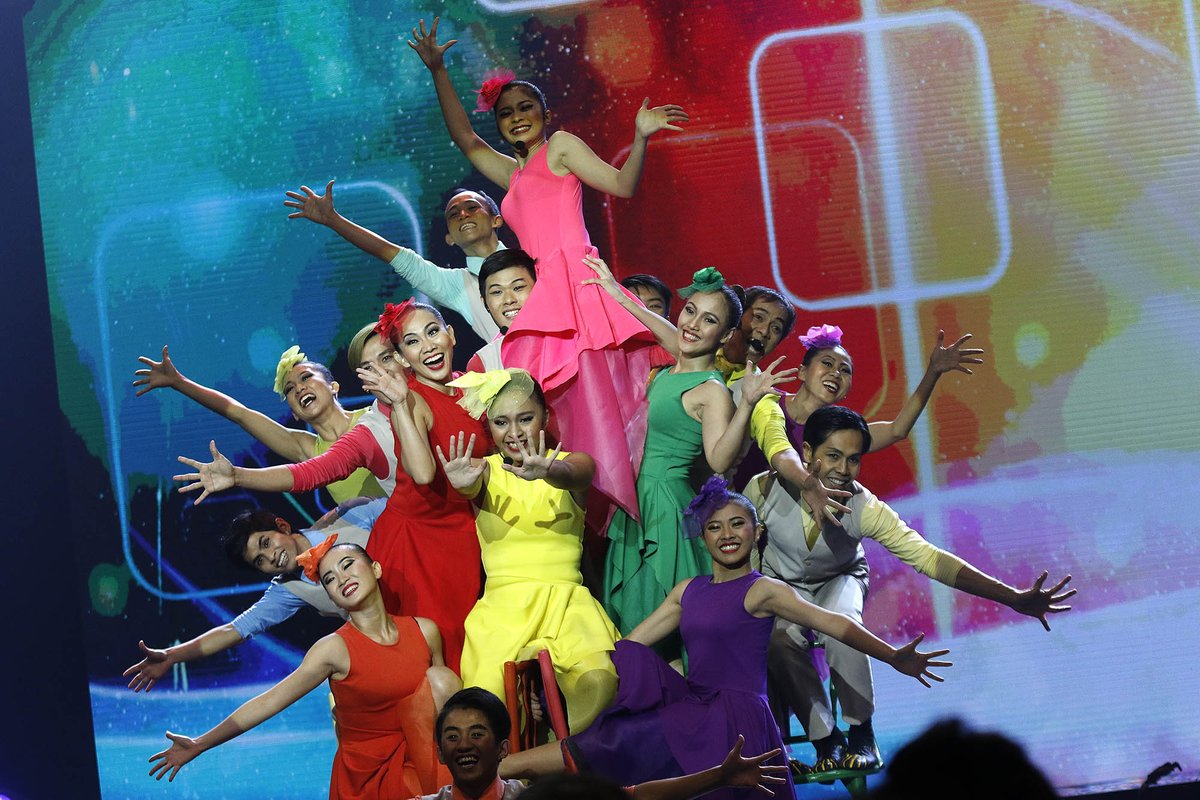 KickAndyShow's tweet photo. Simak penampilan EKI Dance Company di #kickandy Heroes Award 2017 Jumat 10 Maret pkl 20.05 WIB @Metro_TV @MetroTVToday https://t.co/2Ks97nzuj4