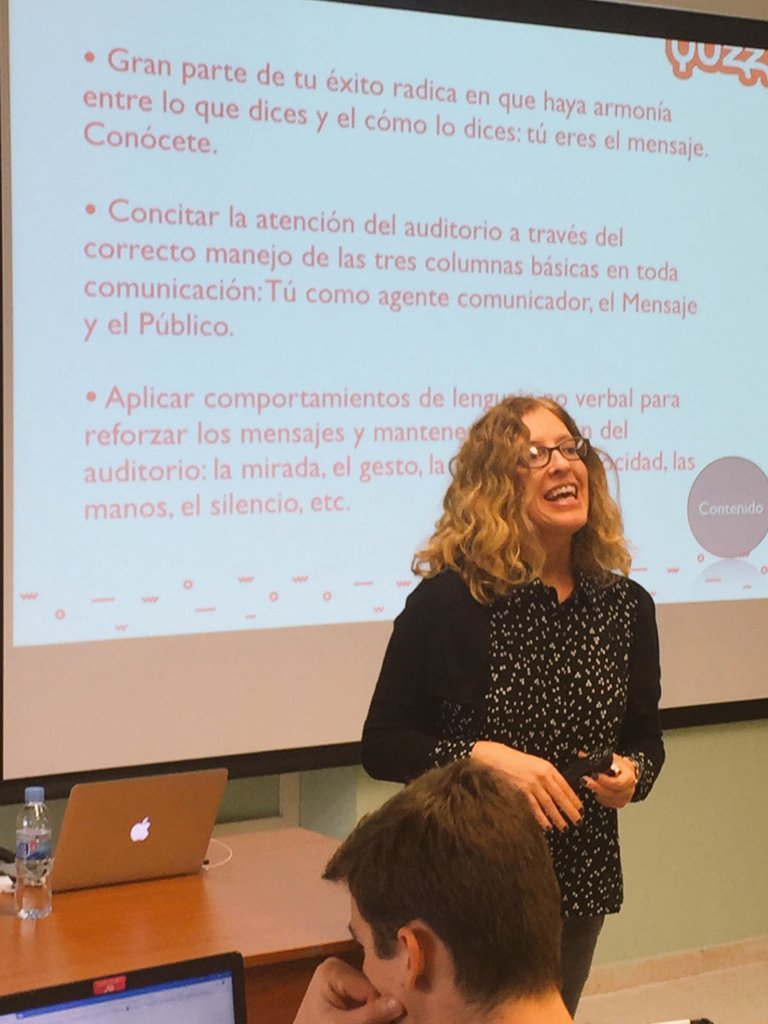 emprendeucodc's tweet photo. Hoy y mañana contaremos en #ucoyuzz con @radiomarta, gran conocedora y profesional de la #comunicacion #CordobaEsp @Yuzzing https://t.co/tlxeKWyHB1